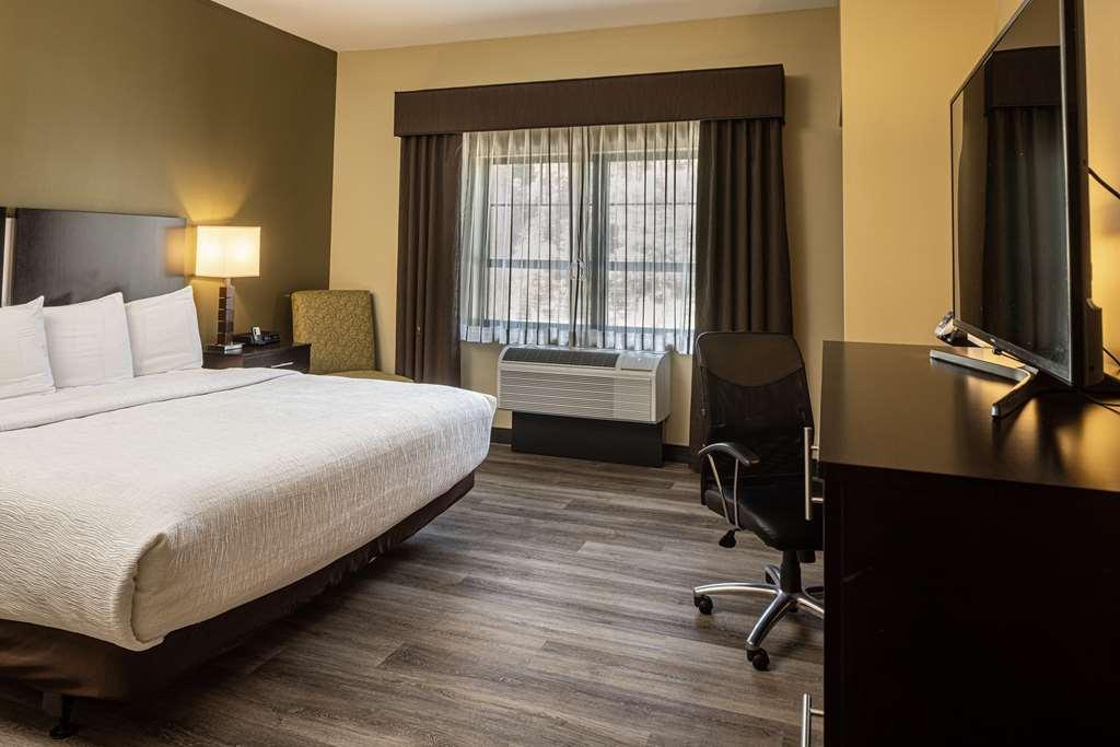 Best Western Plus Franciscan Square Inn & Suites Steubenville Pokój zdjęcie