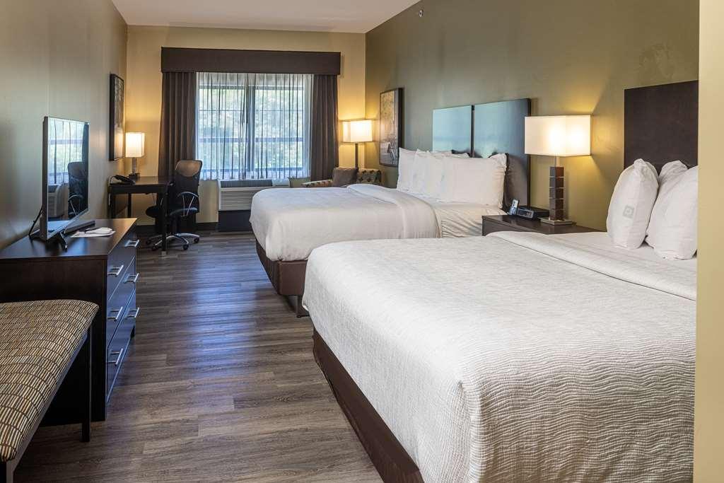 Best Western Plus Franciscan Square Inn & Suites Steubenville Pokój zdjęcie
