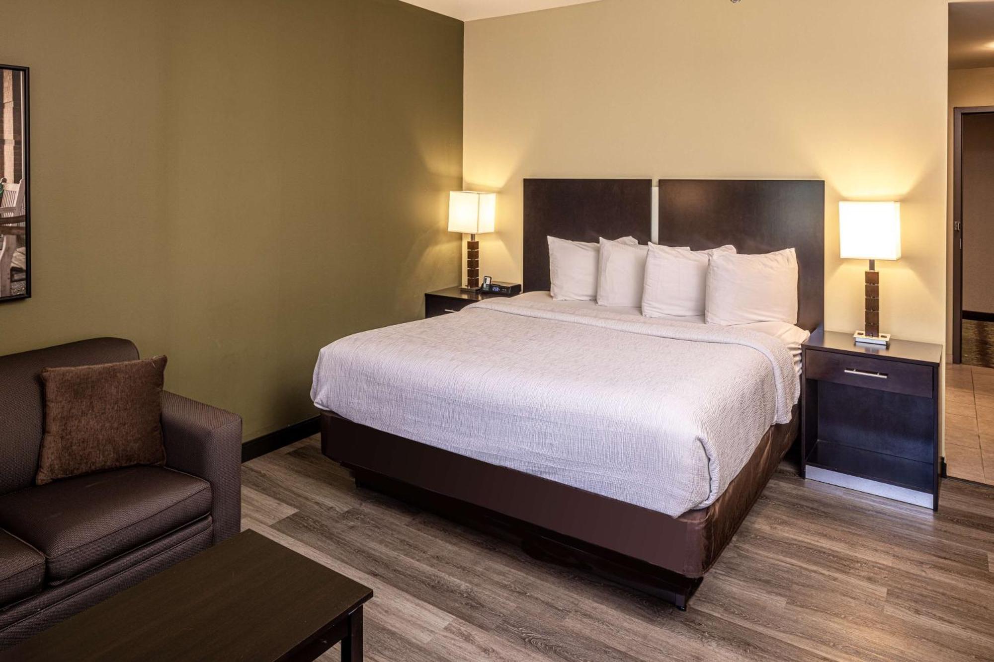 Best Western Plus Franciscan Square Inn & Suites Steubenville Zewnętrze zdjęcie