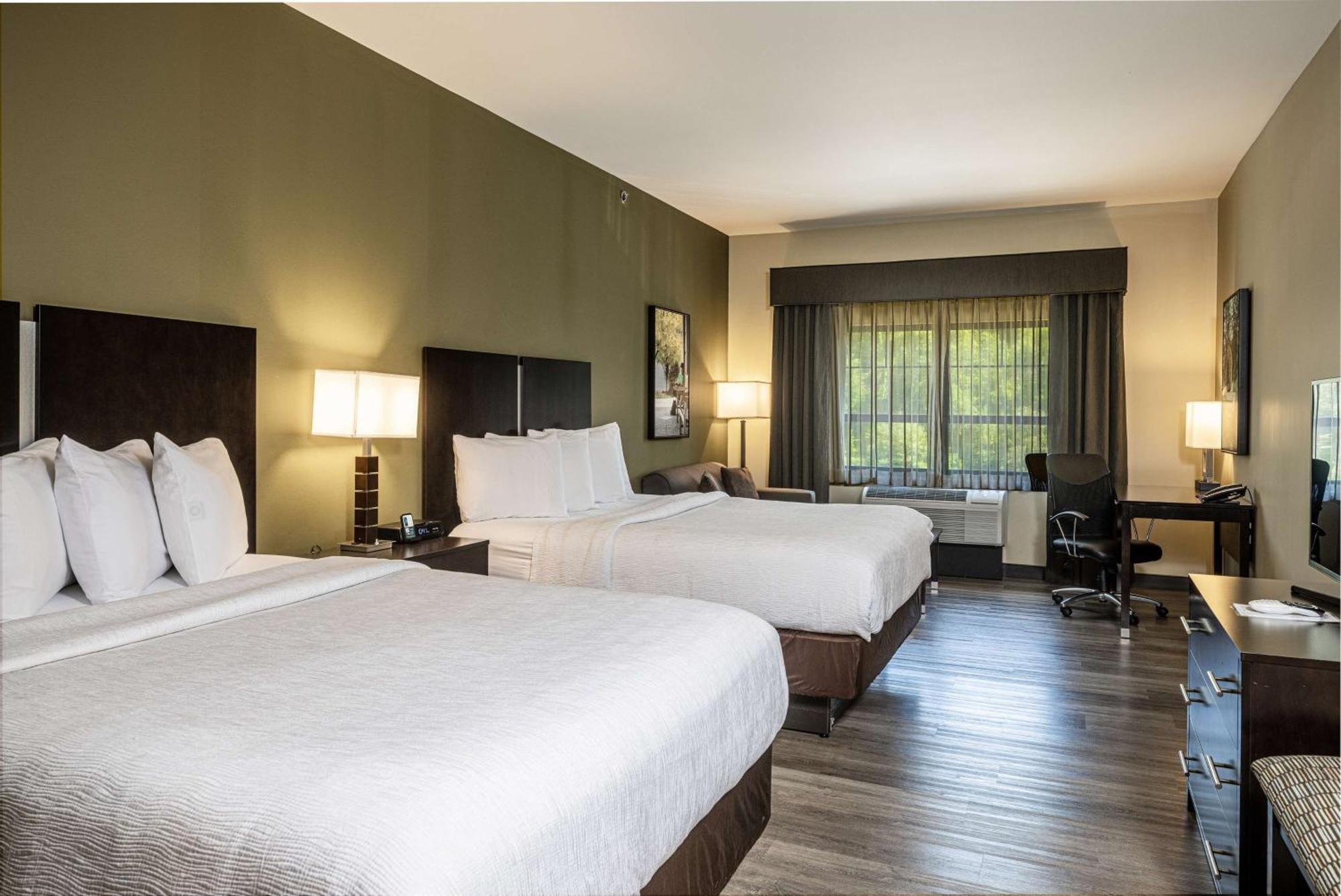 Best Western Plus Franciscan Square Inn & Suites Steubenville Zewnętrze zdjęcie