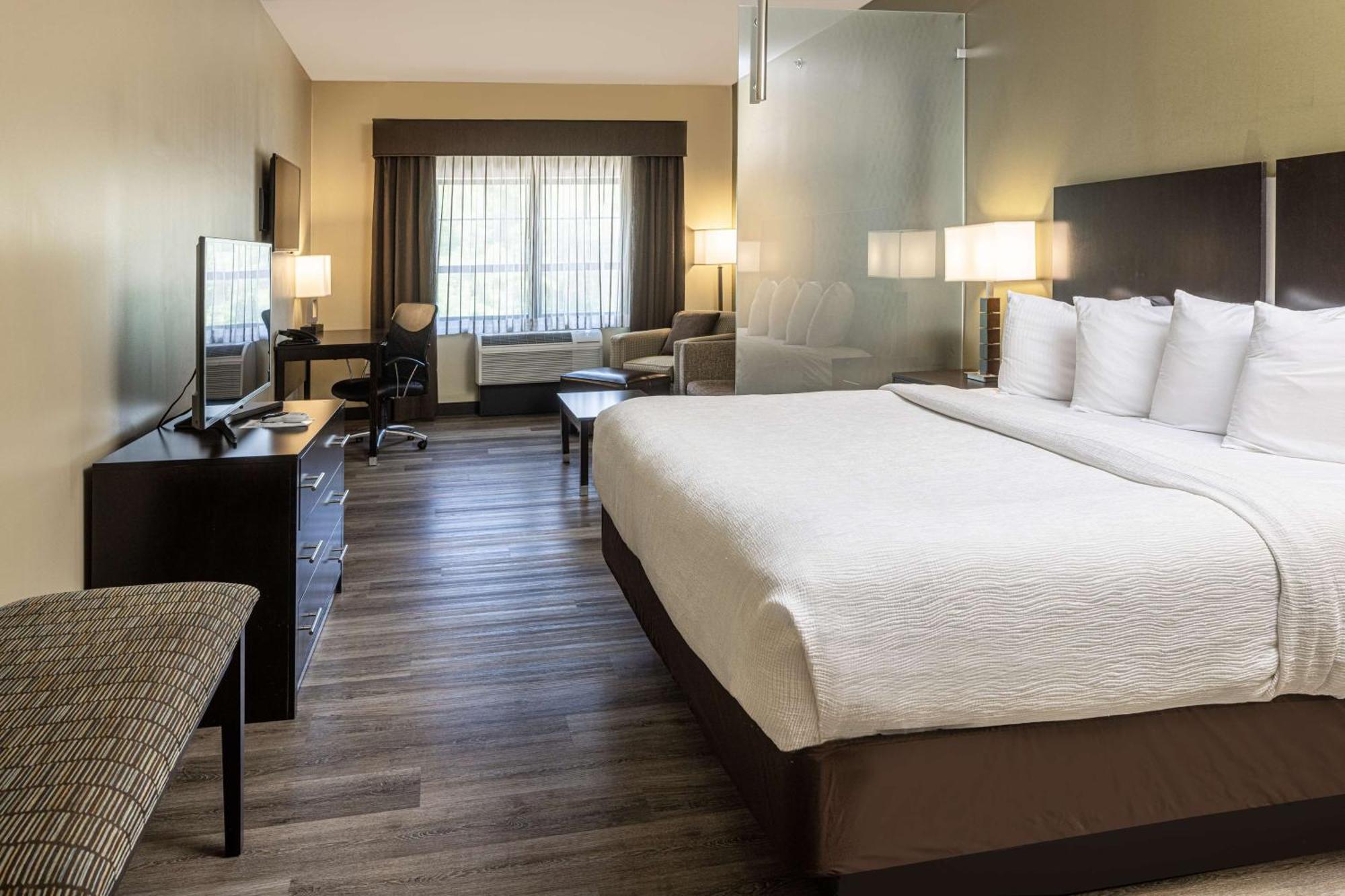 Best Western Plus Franciscan Square Inn & Suites Steubenville Zewnętrze zdjęcie