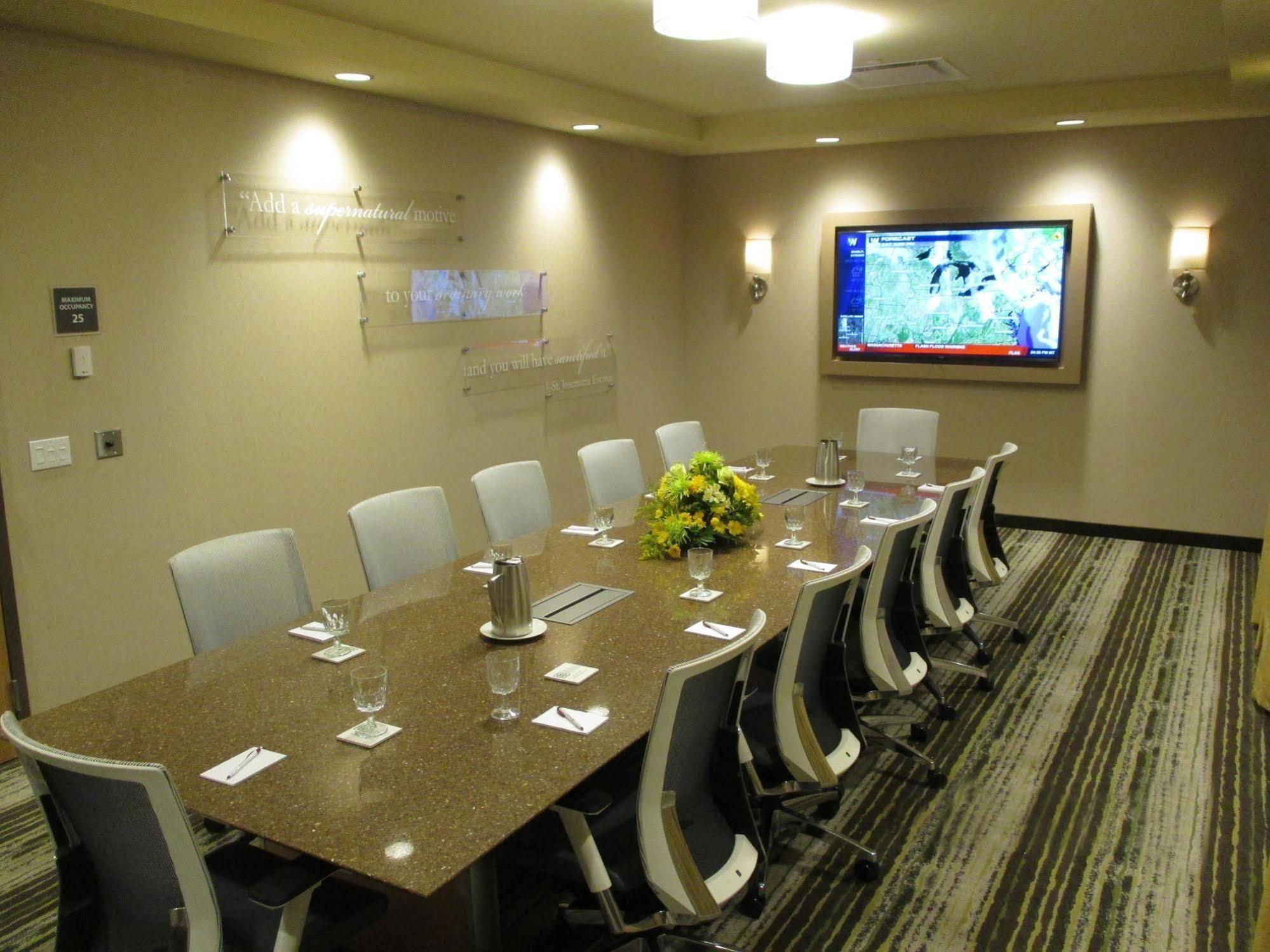 Best Western Plus Franciscan Square Inn & Suites Steubenville Zewnętrze zdjęcie